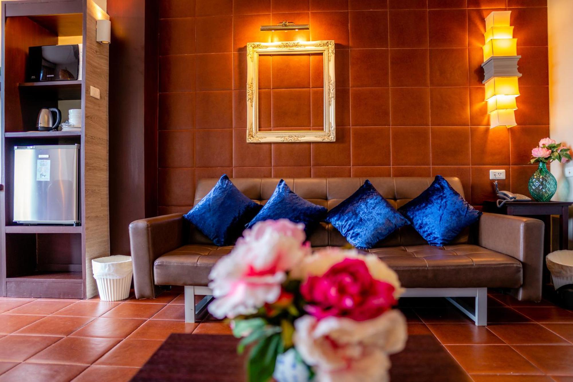 Sino House Phuket Hotel - Sha Plus Phòng bức ảnh
