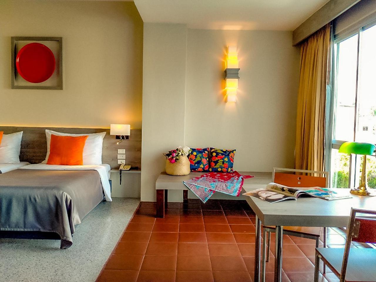 Sino House Phuket Hotel - Sha Plus Phòng bức ảnh