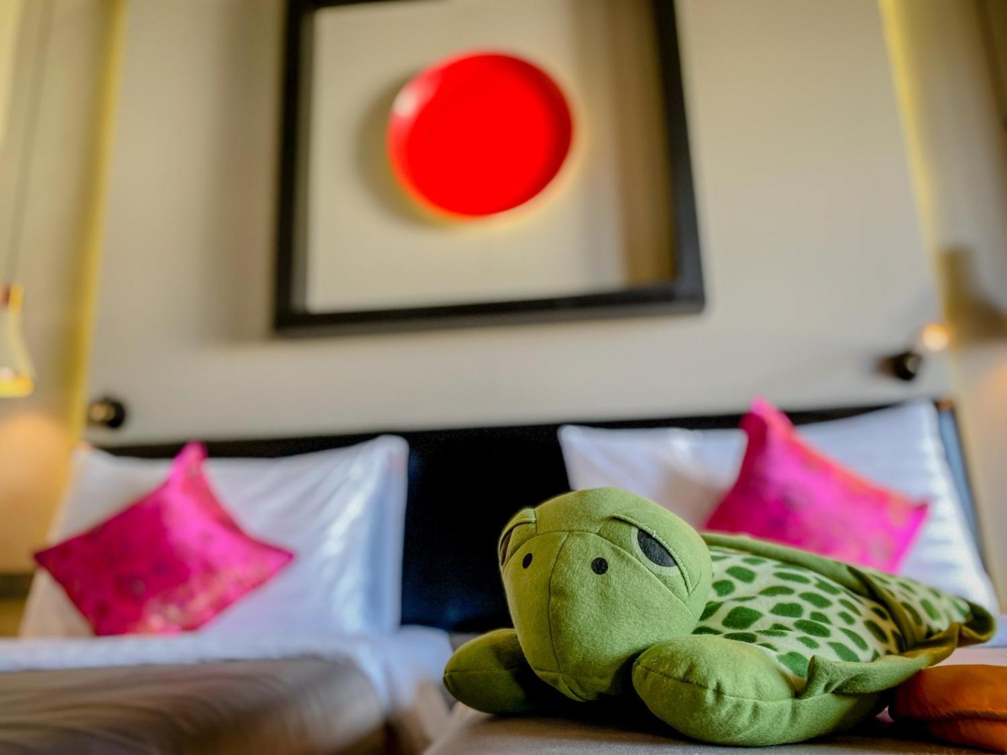 Sino House Phuket Hotel - Sha Plus Phòng bức ảnh