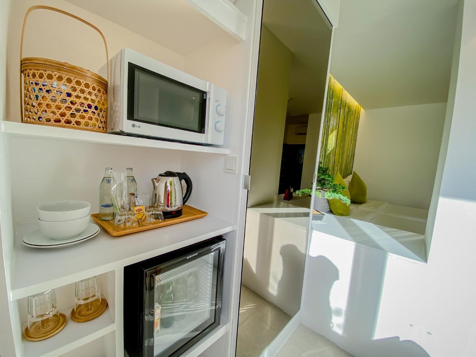 Sino House Phuket Hotel - Sha Plus Phòng bức ảnh